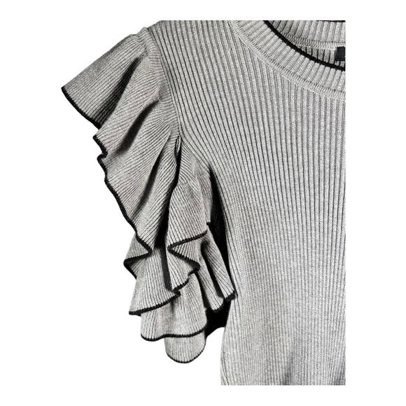By Design Sweater Pull Over Heather Grey Black Ruffle Sleeve Scoop Neck Size L - Picture 3 of 9
